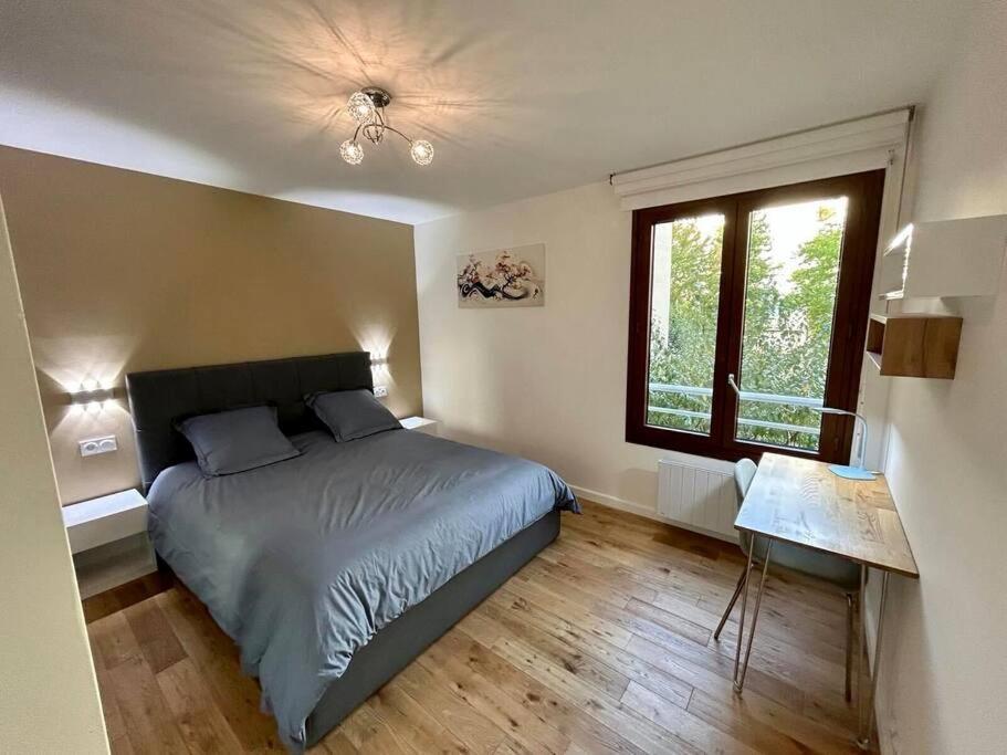 Splendid 92M2 Renovated, 4 Rooms シャラントン・ル・ポン エクステリア 写真